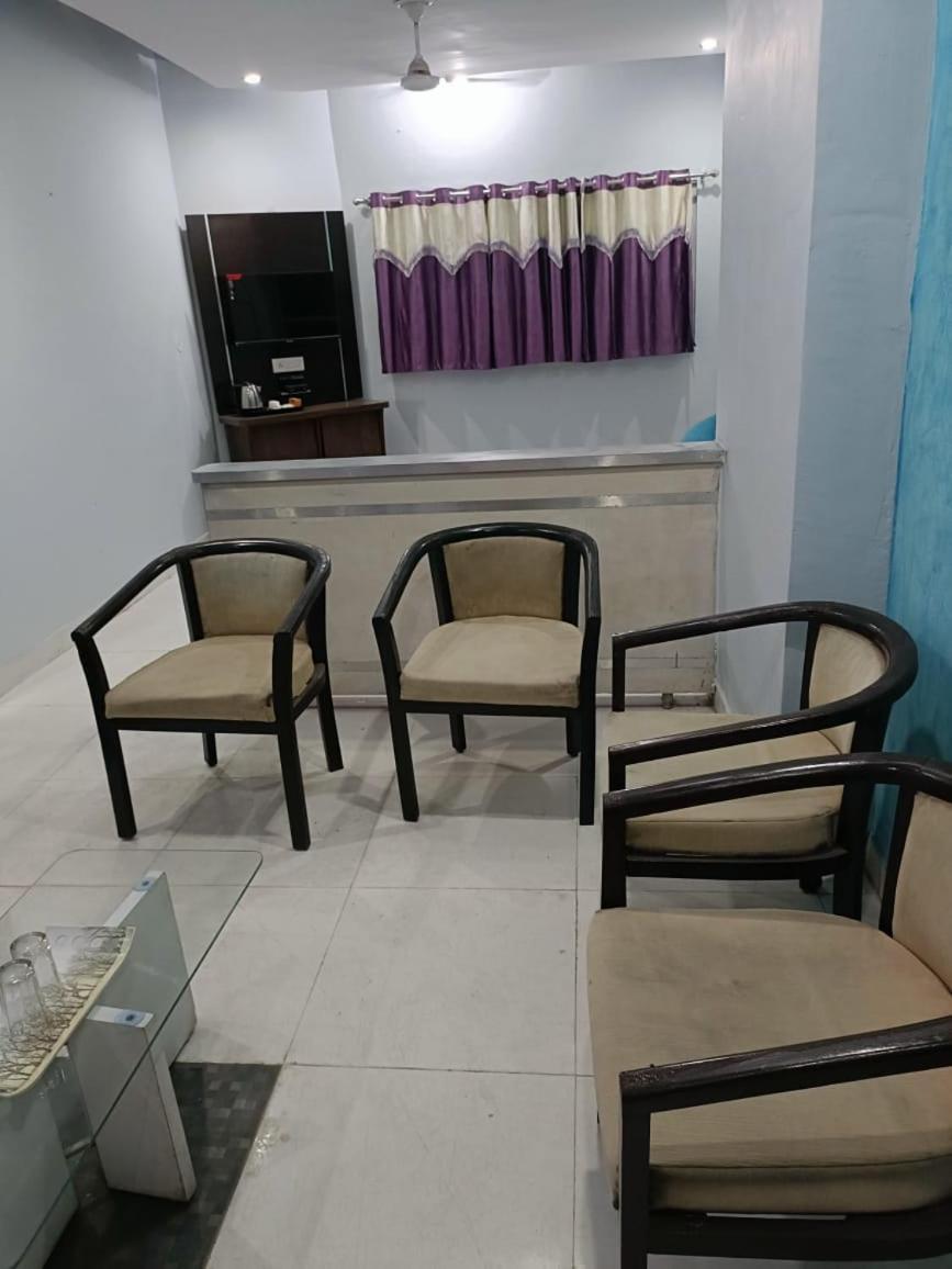Hotel Krishna Residency Mahoba Exteriér fotografie