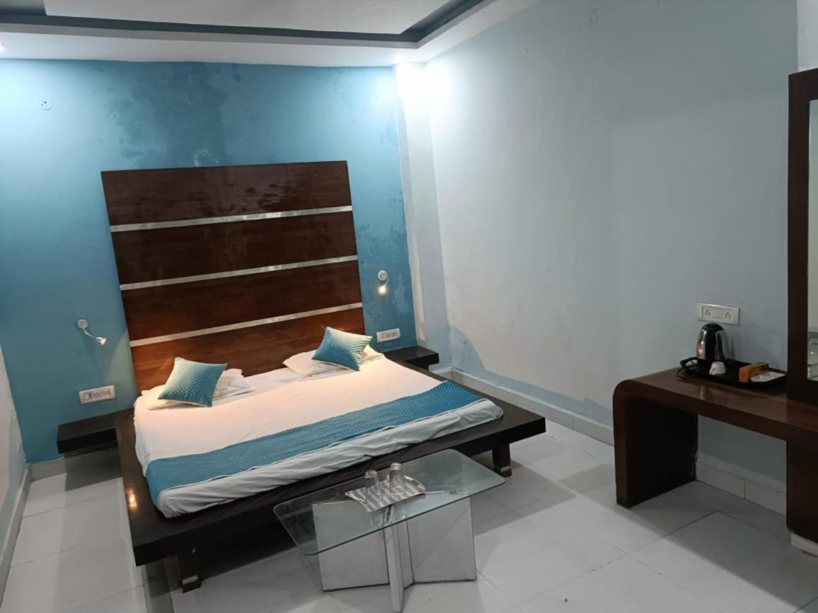 Hotel Krishna Residency Mahoba Exteriér fotografie